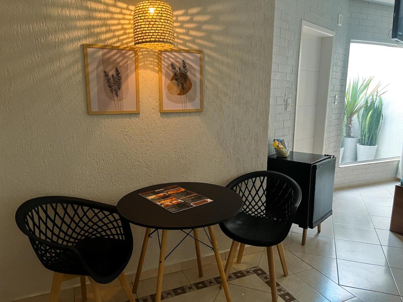 Top'S Motel (Adults Only) Jacarei Exterior photo